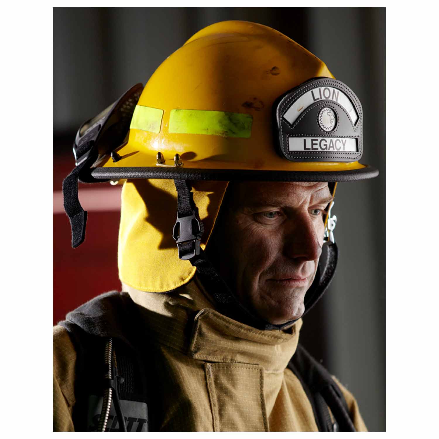 LION American Legacy 5 NFPA Firefighting Helmet